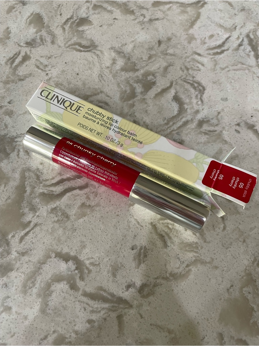 Clinique Chubby Stick Moisturizing Lip Colour Balm — Chunky Cherry (Red)